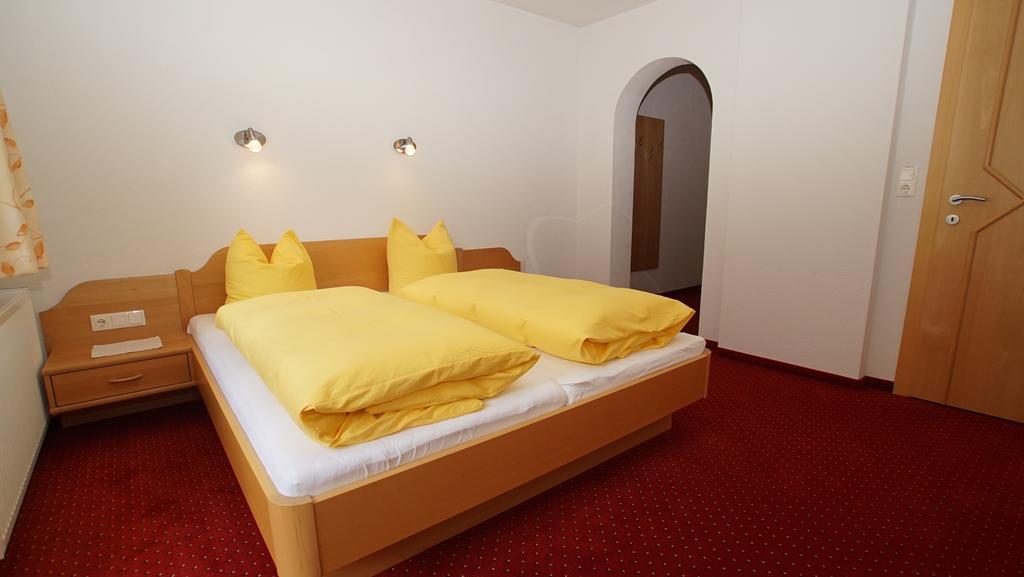 Villa Haus Andrea Schiestl Zell am Ziller Zimmer foto